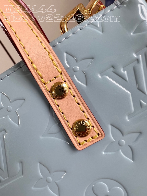 ルイヴィトンバッグ背面デザイン